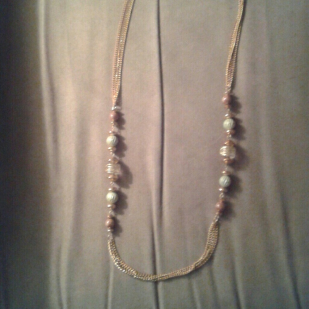 SALE! Vintage Casual Corner necklace pretty beaded